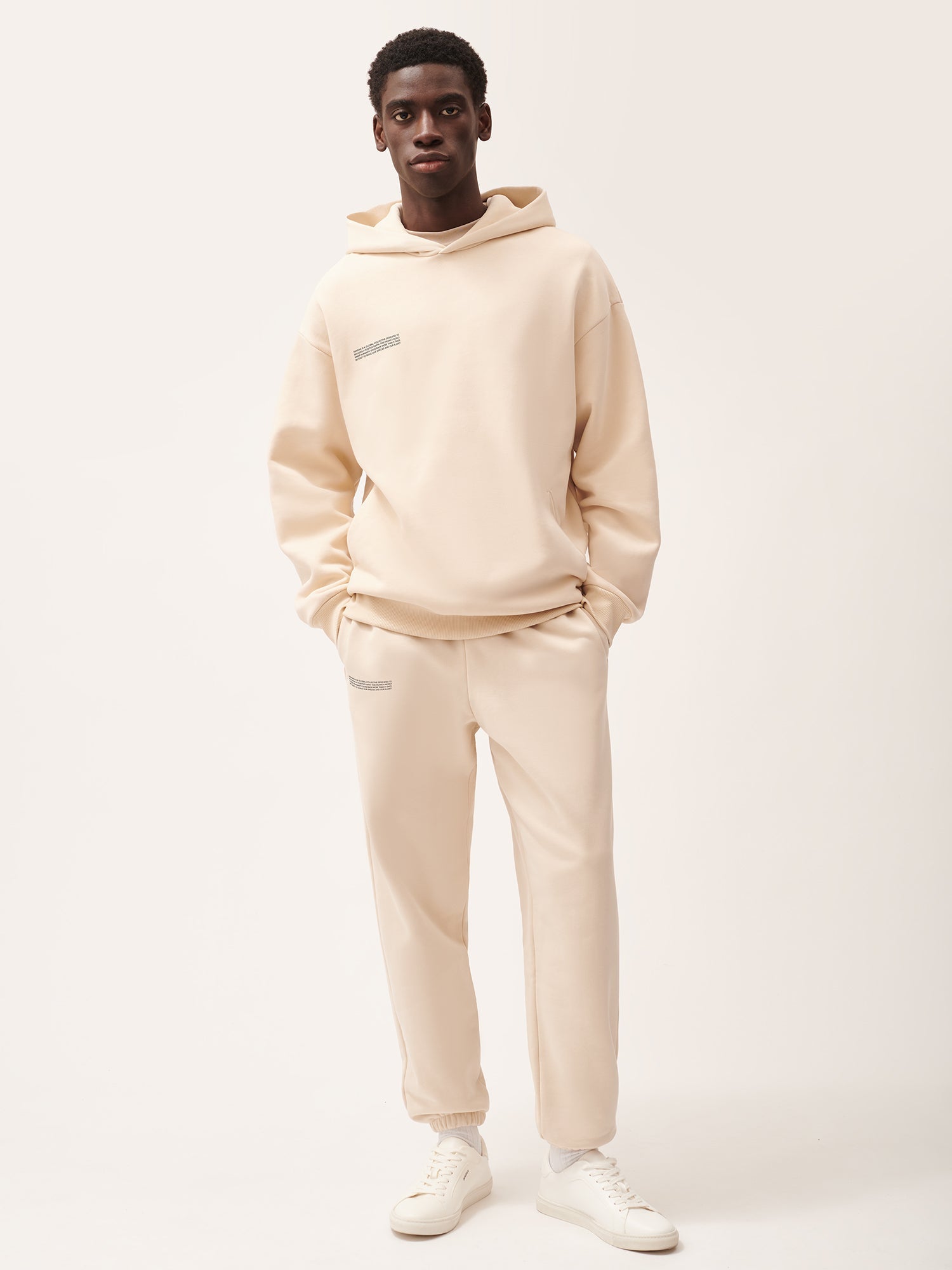 365_Heavyweight_Trackpants_Sand_male-1