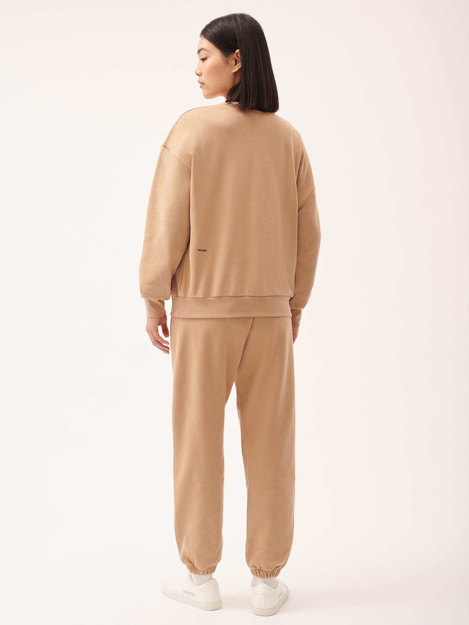 365_Midweight_Track_Pants_Desert_Camel_female-2