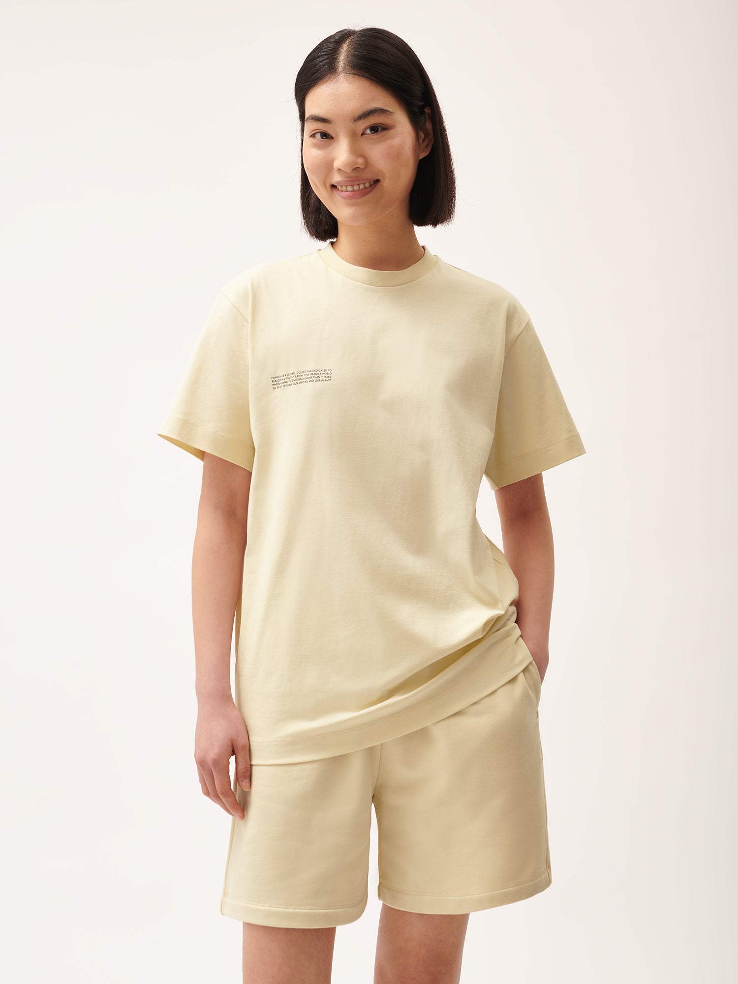 365_Organic_Cotton_T-Shirt_Travertine_Beige_female-1