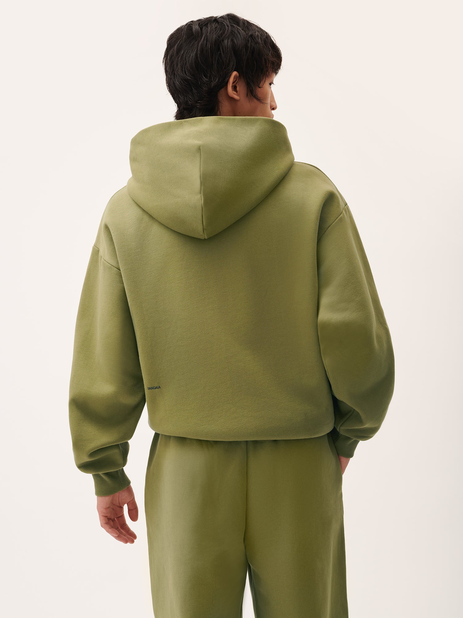 DNA_Heavyweight_Zipped_Hoodie_Highland_Green_male-2