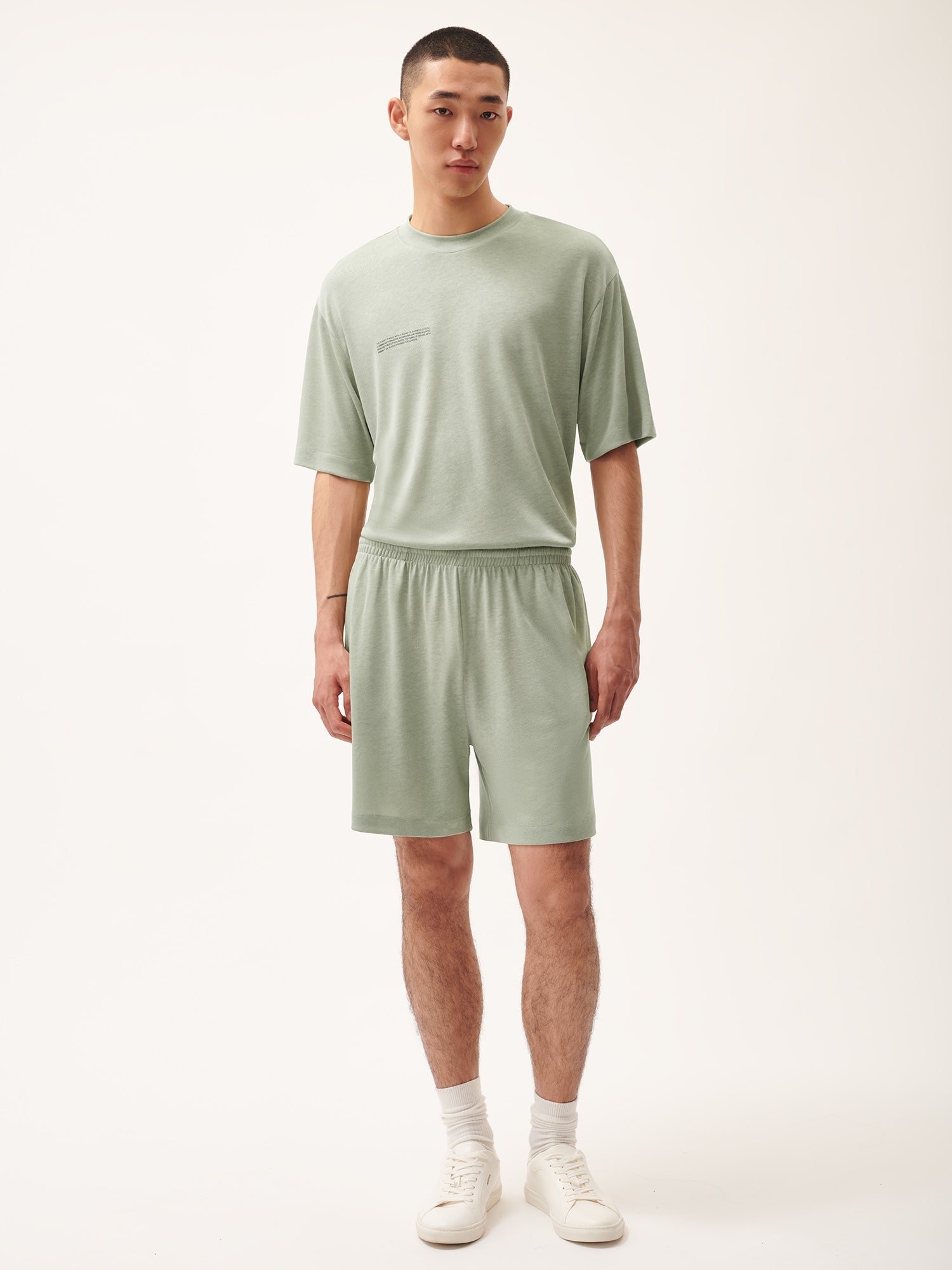 FRUTFIBER__Shorts_Moss_Green_male-1