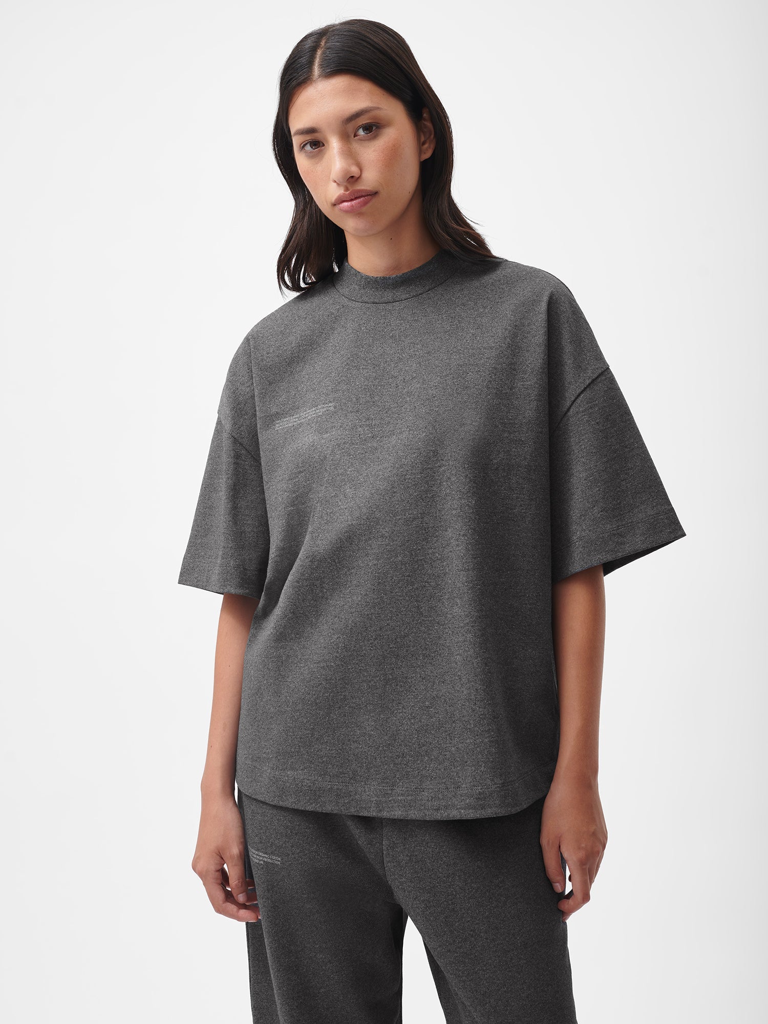 Reclaim-3.0-T-Shirt-Reclaim-Charcoal-Female-1