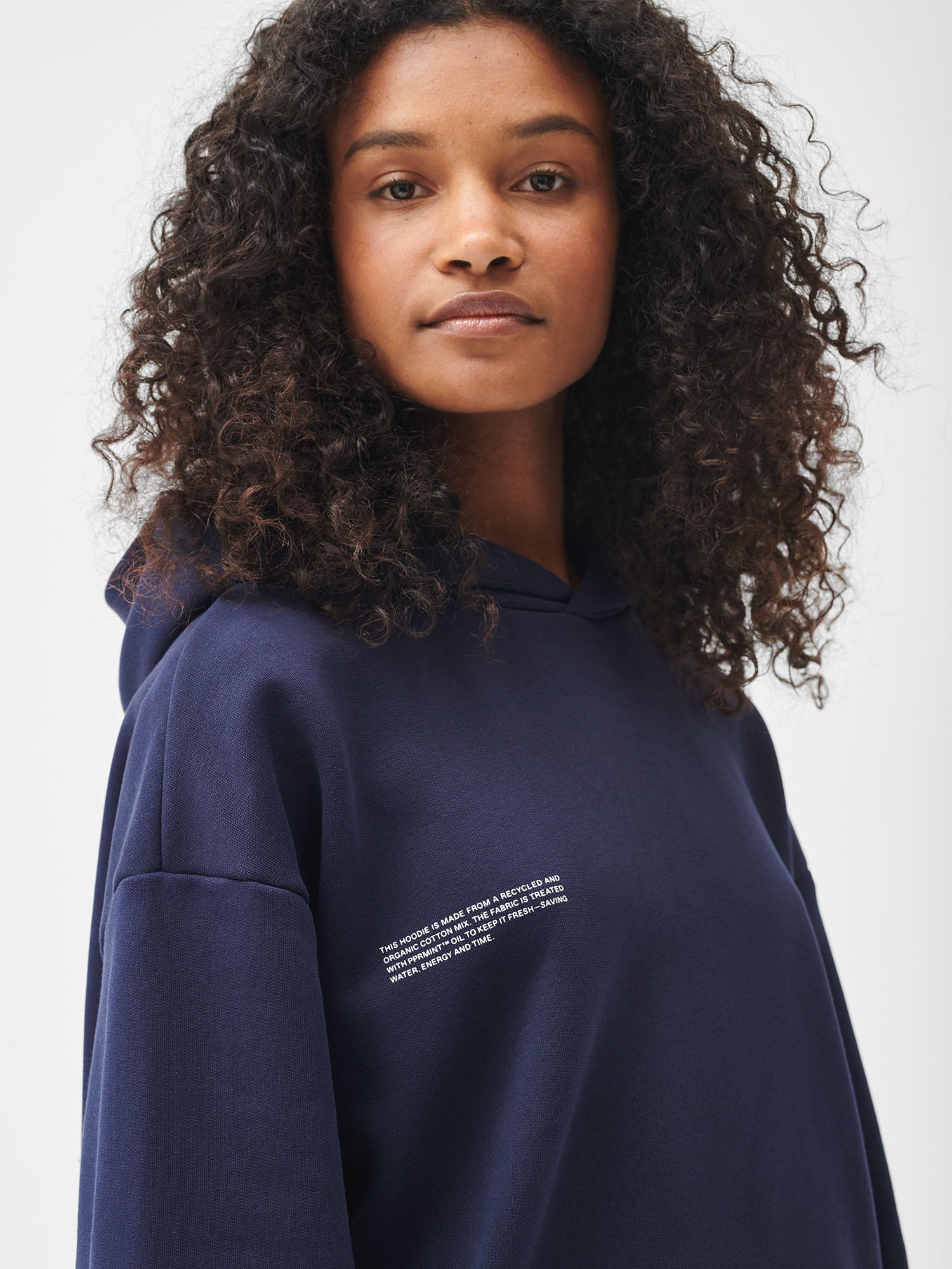 Signature-Hoodie-Navy-Model-Female-4