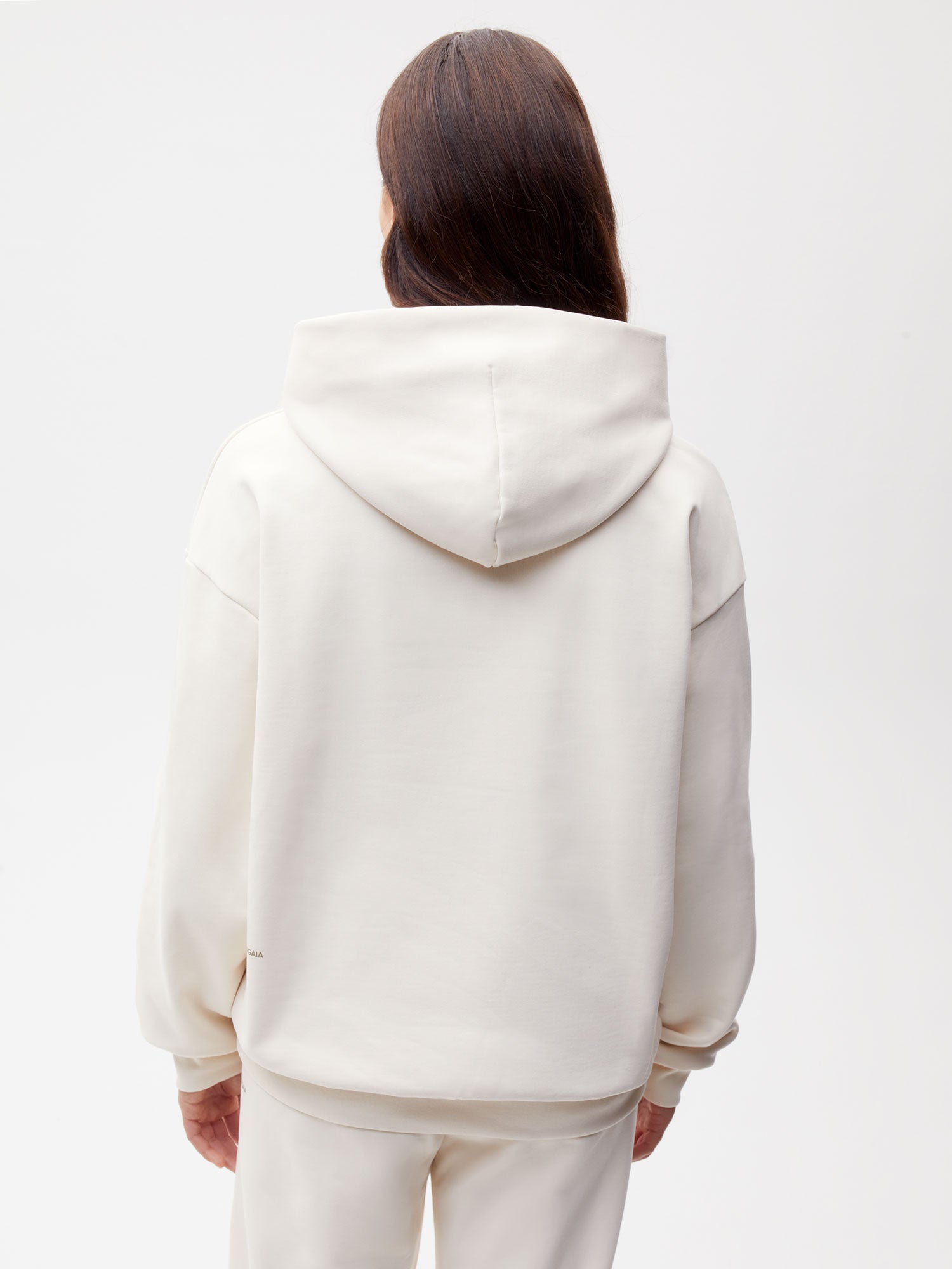 In-Conversion-Cotton-Hoodie-Cotton-White-Female-2